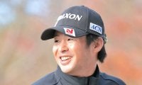 片岡尚之が６位浮上「１つでもいいスコアに」　３８年ぶり５人目の日本オープンからメジャー２連勝へ