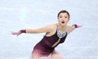 坂本花織　ＳＰ５位から逆転銅メダルにうれし涙　「枯れるくらい泣く。体内の水分３０％なくなった」