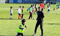 カズ「子どもたちのエネルギーを頂いた」明治安田生命のトレーニングイベントで小学生とプレー