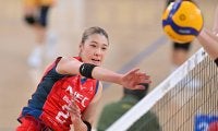 【バレー皇后杯】前回初戦敗退のＮＥＣ川崎、２大会ぶり日本一へ快勝発進　佐藤淑乃＆和田由紀子「圧倒的に勝つ」