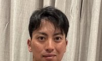 【楽天】小郷裕哉、“岡島魂”宿しグラウンドに立つ「タケさんのグローブと外野を守り続けたい」
