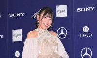 【ＪＬＰＧＡアワード２０２５】ゴルフ界の自称アイドル・菅沼菜々「うれしかった」　年間ベストプレーを受賞　肩出しドレスで登壇
