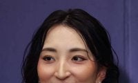 【JLPGAアワード】脇元華「大人めの色気？」大胆な肩出しセクシーコーデ「早く脱ぎたい…」