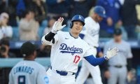 世界に１枚！大谷翔平のベースボールカードが4.6億円超で落札　競売「超近代野球」史上最高額