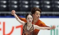 【フィギュア】各ペアが20日午後SPへ最終調整　18日右膝強打の長岡柚奈も参加／全日本選手権