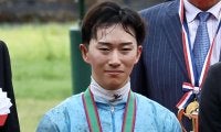 菅原明良騎手がJRA通算400勝を達成