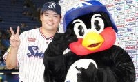 「つば九郎！今後とも見守っててね！」Wソックス移籍決定の村上宗隆がSNSで報告　“盟友”への呼びかけにファン感涙
