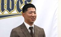 【オリックス】椋木蓮200万円増の年俸1400万円「守護神目指したい」マチャドに宣戦布告