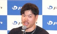 阪神　佐藤輝＆才木は越年か　契約未更改残り２人　米挑戦希望の共通点も竹内球団副社長「それとは切り離して」交渉