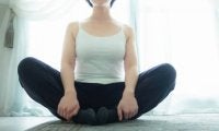 代謝アップにもつながる　股関節をやわらかくするポーズ３選