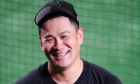 【巨人】マー君夫妻が着物姿で２ショット　里田まいは13年ぶりTV、新春番組にそろって出演