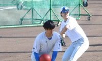 【日本ハム】長い手足の使い方…藤田琉生「160キロ」達孝太の米トレ同行で日本人左腕最速狙う