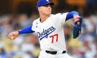 復活を期すド軍27歳右腕は「興味深い交渉材料になり得る」“トレード候補”に浮上も「ブルペンの一角としては極めて価値が高い」