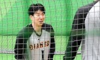 巨人・松本剛「打つ方で結果出さないと」１０種のティー打撃試行錯誤　ネットで情報収集「自分に必要なものを見極めたい」試行錯誤のオフ
