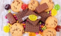 意外！？飽和脂肪酸の摂りすぎにつながりやすい「お菓子」とは？