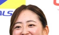 岩井千怜が登録名を「Ｃｈｉｚｚｙ　Ｉｗａｉ」に変更　女子ゴルフ最強ツインズの妹