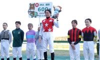 岩田望来騎手が阪神２ＲでＪＲＡ通算６００勝達成　「悔しい思いをいっぱいしましたので…」