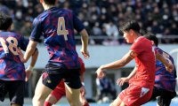 【高校サッカー】東福岡終了間際の失点からＰＫ戦で敗戦…２失点目はオフサイドアピールも判定変わらず　興国は初の８強進出