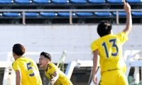 【高校サッカー】２０２６年も“茨城旋風”　鹿島学園が堀越を４-１で下し、１７大会ぶりの８強進出