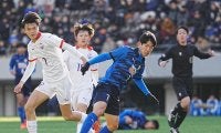 【高校サッカー】大津、逆転勝ちで８強入り　ラストプレーで決める劇的勝利