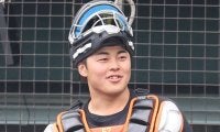 「山瀬残留」で阿部巨人の正捕手争いはどうなる　「岸田主将」誕生も5人による激烈バトルは必至