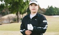 西郷真央が愛用グローブとスポンサー契約 「信頼し一緒に戦い続けてきた」