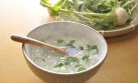 お正月疲れの胃のケアに。春の七草の効果とは？