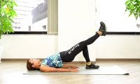 ヒップラインを引き上げる！8分の美尻ボディメイク