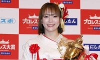 Sareee、上谷沙弥に「悔しいです正直。でもプロレスでは負けない」　プロレス大賞授賞式
