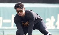 阪神・ドラ２谷端「内野で勝負」ディベイニーや佐藤輝らと競争　４年ぶり黒土グラウンド「慣れていかないと」