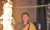 広島・堂林「もう負けて得るものは何もないくらいの気持ちでやらないと」１０年連続１０度目の護摩行で決意「とにかく勝つ」