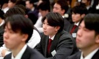 【楽天】ドラ２伊藤樹「そういう方がいてこその今の楽天」“闘将”に感謝、レリーフ前で記念撮影