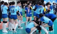 春高バレー　大阪国際の2年生エース・磯辺萌心「3年生と戦えて楽しかった」「来年は自分がチームを引っ張る」夢の舞台で再起誓った…就実に敗れ3位