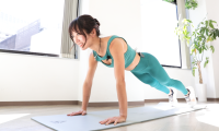 プランクが苦手でもOK！お腹を引き締める“やさしめ3メニュー”