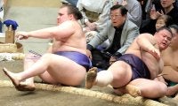 義ノ富士、安青錦に初黒星　物言いつく際どい内容も「悔しいけど仕方がない」
