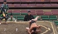 序二段力士が土俵上で“珍しい”振る舞い 年上力士への“敬意”に反響