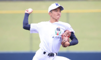 佐野日大の右腕エースは、しなやかな腕の振りから安定感抜群の投球が武器【高校野球界の逸材】
