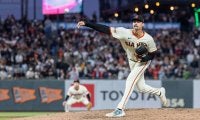 【オリックス】新外国人投手ジェリー獲得、身長２m13の“大型”右腕　先発ローテ入り期待