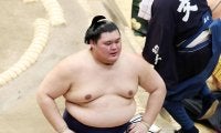大の里が２場所連続で義ノ富士に金星配給　最近８場所で６敗目と「鬼門」の４日目も重なり初黒星