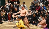 想定外も…義ノ富士が横綱連破「うれしいけど…何が起こるか分からない」懸賞金は２日で666万円