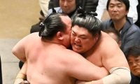 持ち味やんちゃ復活！阿炎が横に動いて５連勝　昨年は勝ち越し１場所「大人になった」の声に発奮