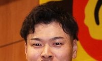 【侍ジャパン】井端監督が佐藤輝明に期待「今の日本の球界では間違いなく一番の飛距離持つ選手」