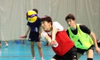 令和7年度全国中学生選抜の海外遠征メンバーが決定。男子はU16日本代表経験者が、女子は将来性を踏まえた選考に