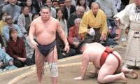 豊昇龍が５勝目　隆の勝に白星で横綱初優勝に突き進む