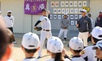 阪神・高橋が被災地の長田で野球教室「ずっと野球を好きでいてくれたら」
