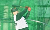 巨人ドラ６・藤井が「浦学のジャッジ」の本領発揮か　片手で推定１２０メートル弾も「いや、まだ飛ぶっすね」