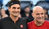  フェデラー組が勝利、元世界1位集結 
