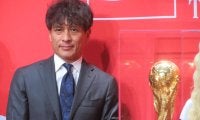 【日本代表】Ｗ杯トロフィーが日本上陸　宮本恒靖会長「この輝きはすごい」と興奮