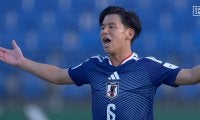 「えっ？ファウル？」日本代表MFの“好守備”に不可解ジャッジ…「フットボールコンタクトだろ」「意味分からん」小倉幸成とファンが唖然【U23アジアカップ】