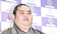元幕内大奄美が引退会見「心も体も痛かった」　今後について「ご飯屋さんができたら」希望明かす